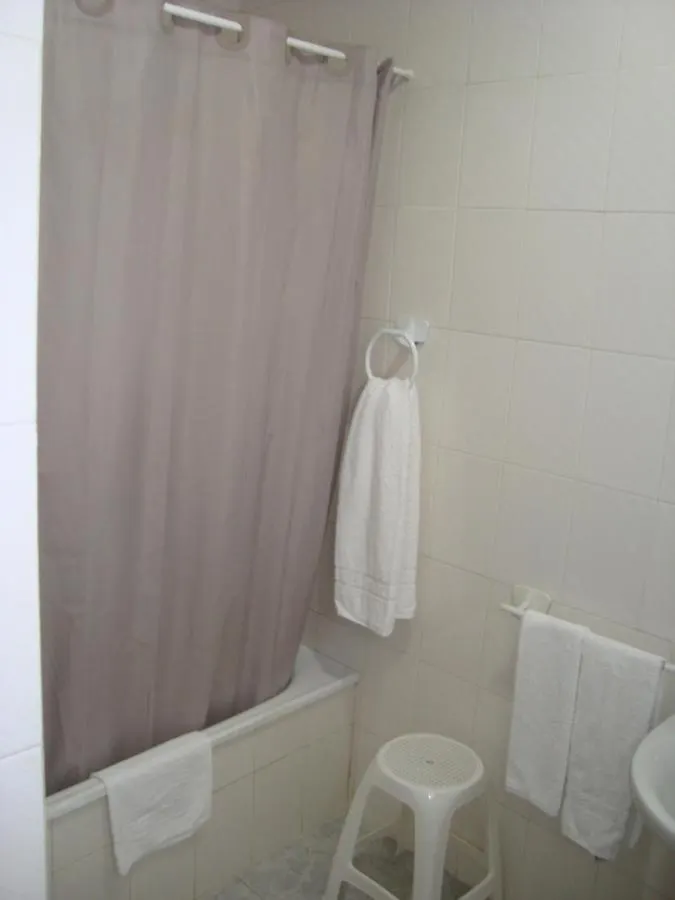 Hostal Duran Эль-Чорро
