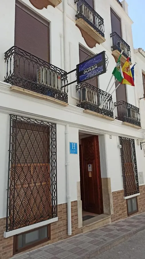 Hostal Duran Эль-Чорро